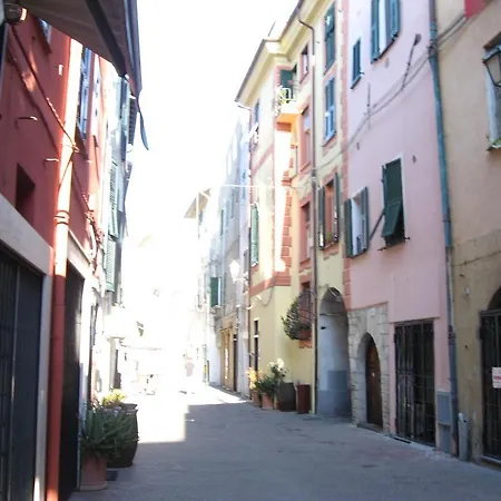 Nino Bixio *